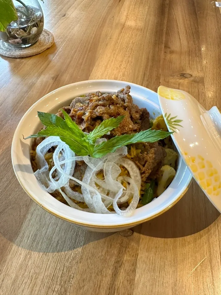 Authentic Vietnamese noodle soup at Tasty Pho 100 Restaurant Saskatoon SK
